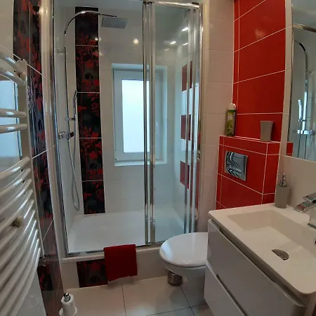 Chillout Apartment *